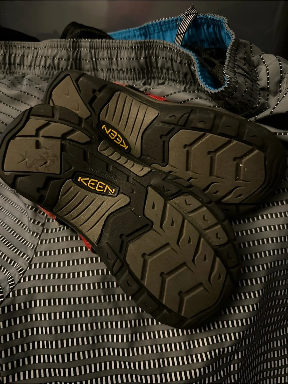 Keen Newport H2 Sandals RED Kids' 3Y